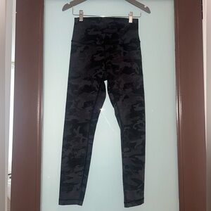 Lululemon Wunder Under Train Leggings 25” Heritage Camo Black High Rise Size 6